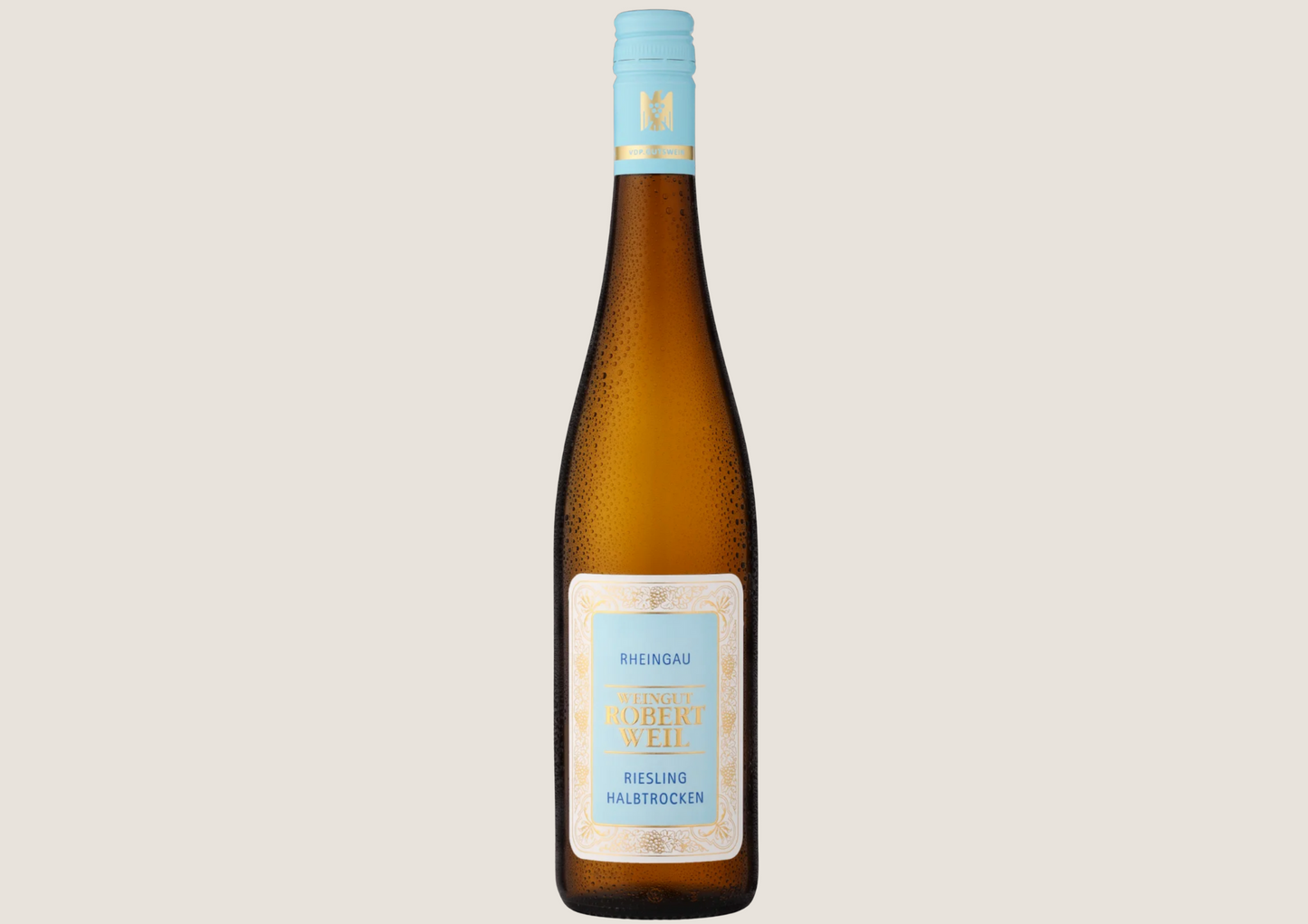Braune Weinflasche mit blauem Etikett vom Weingut Robert Weil, Riesling Halbtrocken.