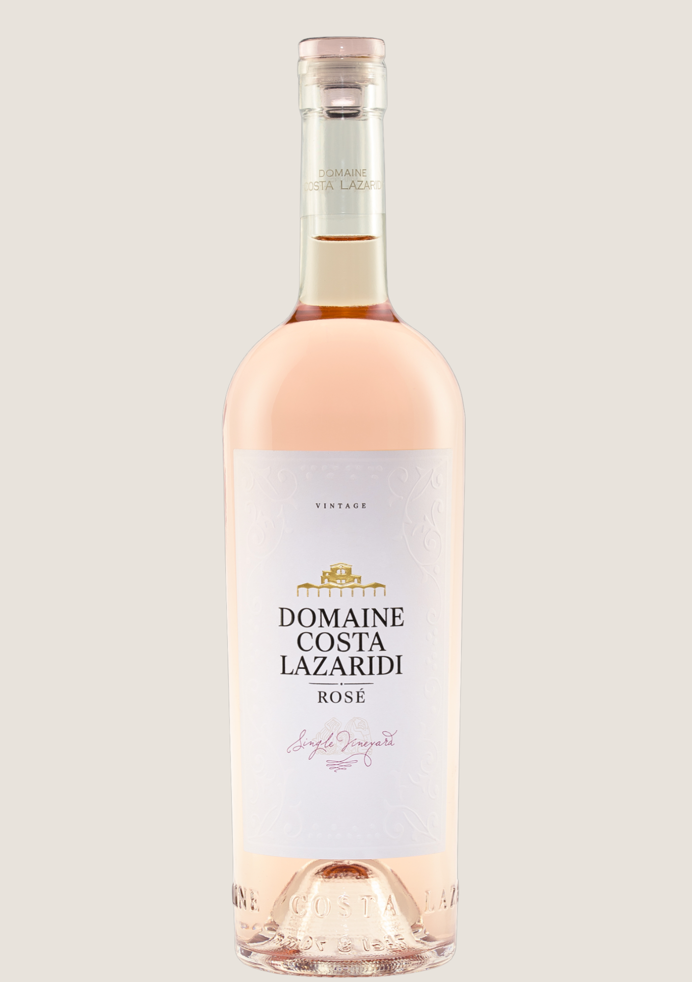 Roséweinflasche Domaine Costa Lazaridi vor hellem Hintergrund, elegant und minimalistisch.