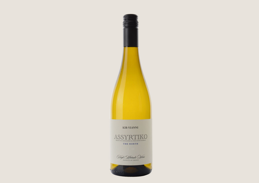 Flasche Kir-Yianni Assyrtiko Weißwein mit schwarzem Schraubverschluss.